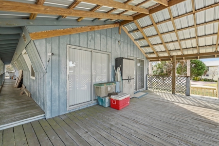 Waterfront Home For Sale In Suwannee Florida - image 4