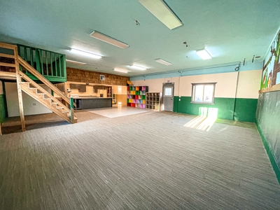 Large Commercial Building & Shop For Sale Malta Mt - image 20