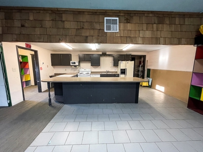 Large Commercial Building & Shop For Sale Malta Mt - image 24