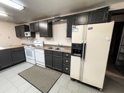 Large Commercial Building & Shop For Sale Malta Mt - image 27