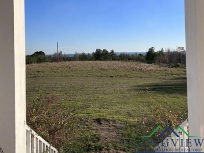 Historic Colonial Home on Hill for Sale in Cushing, Texas - image 4