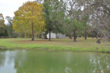 Beautiful home on 10 acres overlooking the Peace River! - image 39