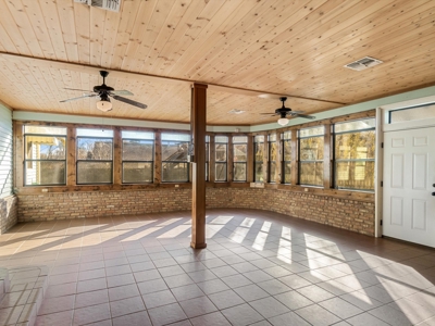 Winnsboro Wood County 3/2/4 Large Home In Town For Sale - image 29