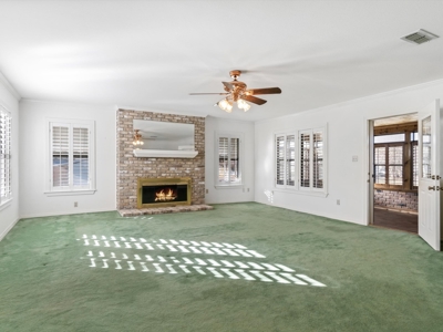 Winnsboro Wood County 3/2/4 Large Home In Town For Sale - image 23