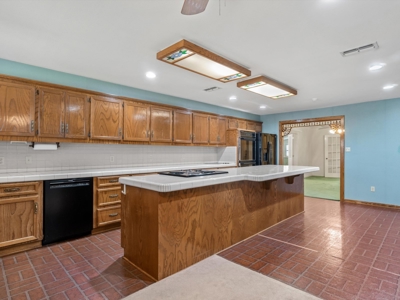 Winnsboro Wood County 3/2/4 Large Home In Town For Sale - image 43