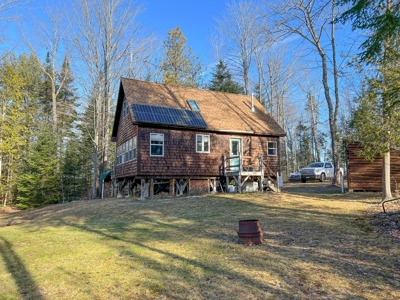 Charming Cabin on 70 Acres in Maine - image 21