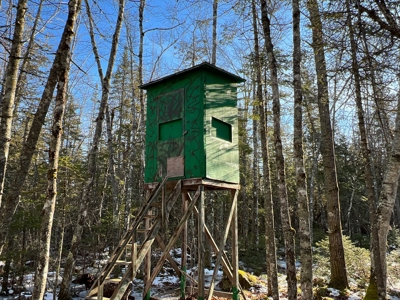 Charming Cabin on 70 Acres in Maine - image 25