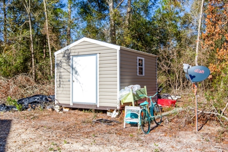 Country Home With 4 Acres In Suwannee County! - image 20