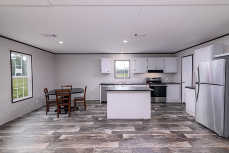 Beautiful Home For Sale Lafayette County !! - image 10