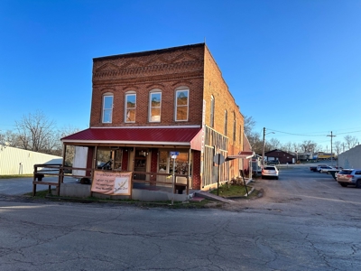 Commercial Property on the Square in Alton Missouri - image 2