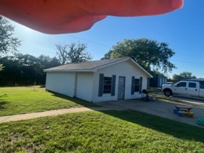 Home on Acreage For Sale in Ada, Oklahoma - image 25