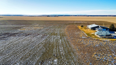 Country Home on Acreage For Sale near Lewistown, Montana - image 12