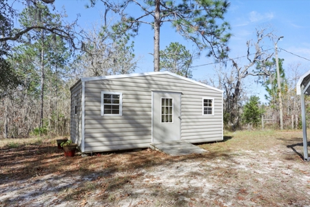 3 bedrooms 2 bath mobile home on 5.11acres - image 28