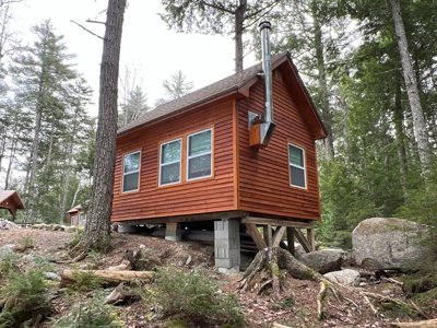 Maine Lakefront Cottage - image 16