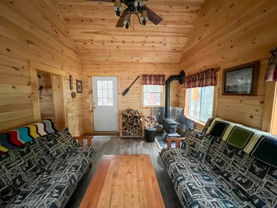 Maine Lakefront Cottage - image 13