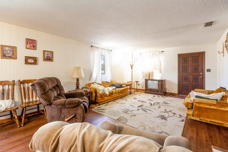 Home For Sale On The Suwannee River!!! - image 24