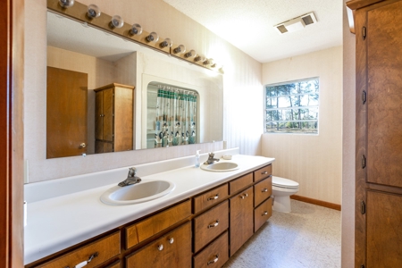 Home For Sale On The Suwannee River!!! - image 27