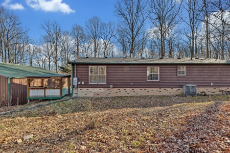 Country Home for Sale in Lewis County, Tennessee - image 13