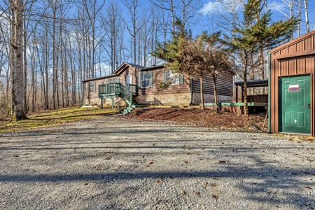 Country Home for Sale in Lewis County, Tennessee - image 2