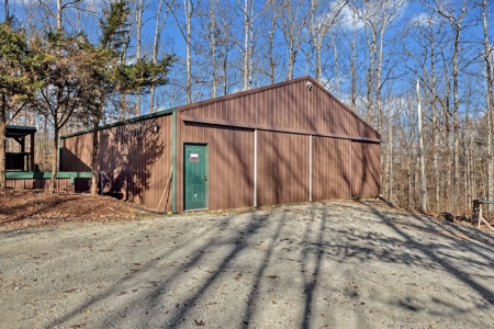 Country Home for Sale in Lewis County, Tennessee - image 7
