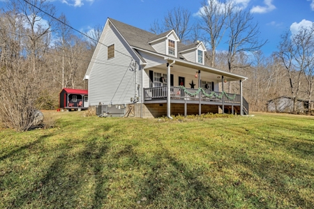 Country Home for Sale in Lewis County, Tennessee - image 4