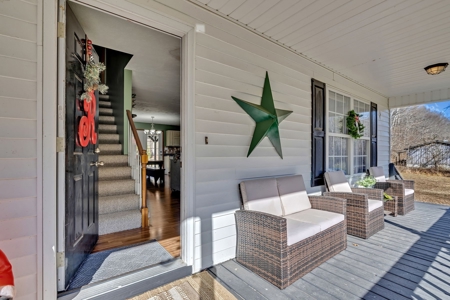 Country Home for Sale in Lewis County, Tennessee - image 2