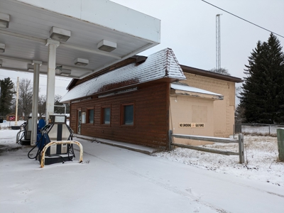 Commercial Building for Sale Fairview MI - image 42