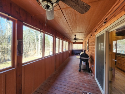 Billy Creek Country Home, Shop & Pond – National Forest - image 16