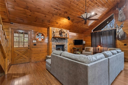Log Cabin For Sale - image 6
