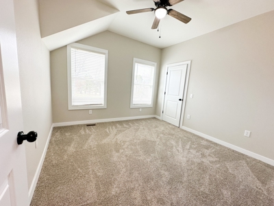 Remodeled Home Close to Town - image 14