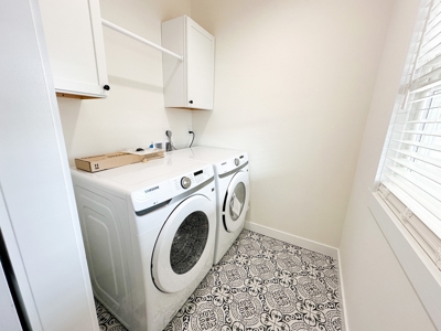 Remodeled Home Close to Town - image 13