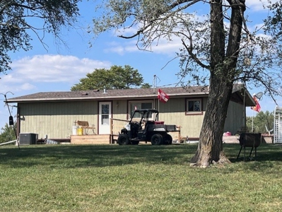 Country Home & 10 Acres For Sale - image 1