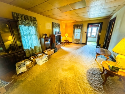 Quaint Single-Family Residence - Oolitic, Indiana - image 5