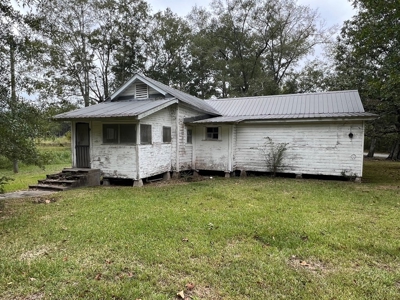 Unique Recreational Tract in SW MS with 6 Ponds - image 5