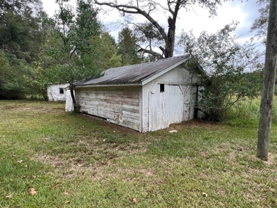 Unique Recreational Tract in SW MS with 6 Ponds - image 6