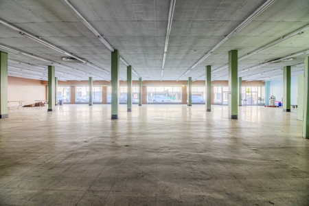 Centrally Located Yakima Commercial Property For Sale - image 5