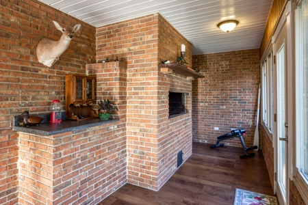 Lake Front Home On Pickett Lake Branford Florida For Sale !! - image 15