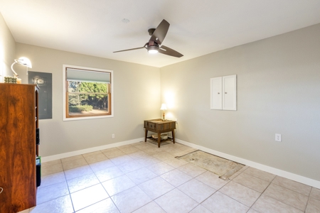 Lake Front Home On Pickett Lake Branford Florida For Sale !! - image 23