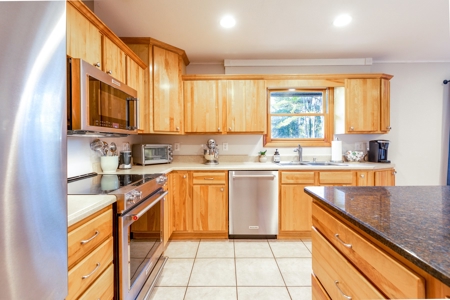 Lake Front Home On Pickett Lake Branford Florida For Sale !! - image 28