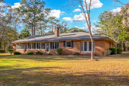 Lake Front Home On Pickett Lake Branford Florida For Sale !! - image 6