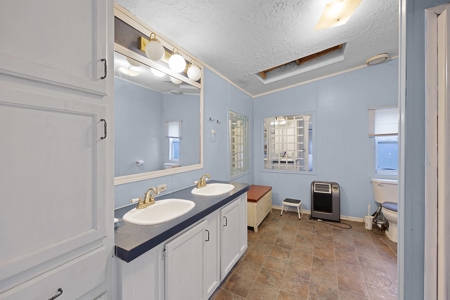 4 BR / 2 BA Manufactured Home for Sale near Reelfoot Lake TN - image 13