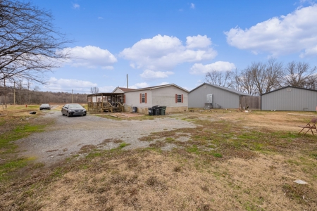 4 BR / 2 BA Manufactured Home for Sale near Reelfoot Lake TN - image 22