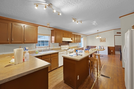 4 BR / 2 BA Manufactured Home for Sale near Reelfoot Lake TN - image 9