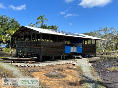 Waterfront Family Compound for Sale, Bocas del Toro, Panama - image 28
