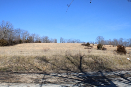 Explore Your Dream Homestead in South Central Missouri - image 13