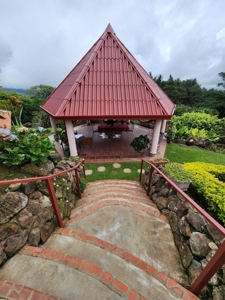 9 Bedroom Mansion in Sora, Chame - image 6