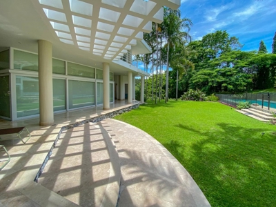 5 Bedroom Modern Beach Villa With Spectacular Finishes - image 3