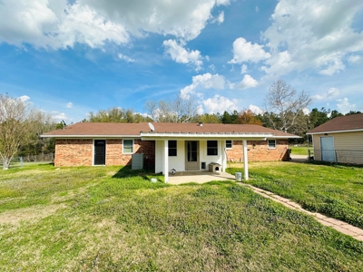 3/2/4 Brick Winnsboro, Texas - Wood County Country Home - image 24