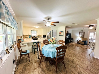 3/2/4 Brick Winnsboro, Texas - Wood County Country Home - image 13