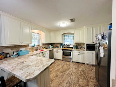 3/2/4 Brick Winnsboro, Texas - Wood County Country Home - image 9